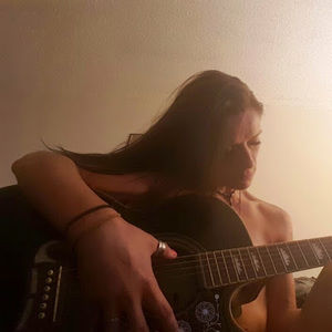 Meet your Posher, Kandi